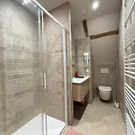 Chant Des Mouettes Maison Renovee Spacieuse Confort Grand Jardin Belle Terrasse Amenagee Parking 8 Personnes 4 Sdb 5 Wc A 10 Mn A Pied De La En Bessin Tous Commerces Restaurants Proche Omaha 度假居 *