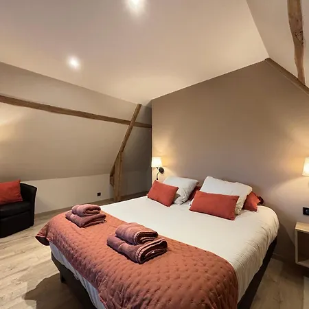 Holiday home Chant Des Mouettes Maison Renovee Spacieuse Confort Grand Jardin Terrasse Parking 8 Personnes 4 Sdb 5 Wc A 10 Mn A Pied De La En Bessin Tous Commerces Restaurants Proche Omaha *